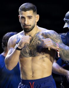 Portrait de Ilia Topuria, combattant de MMA
